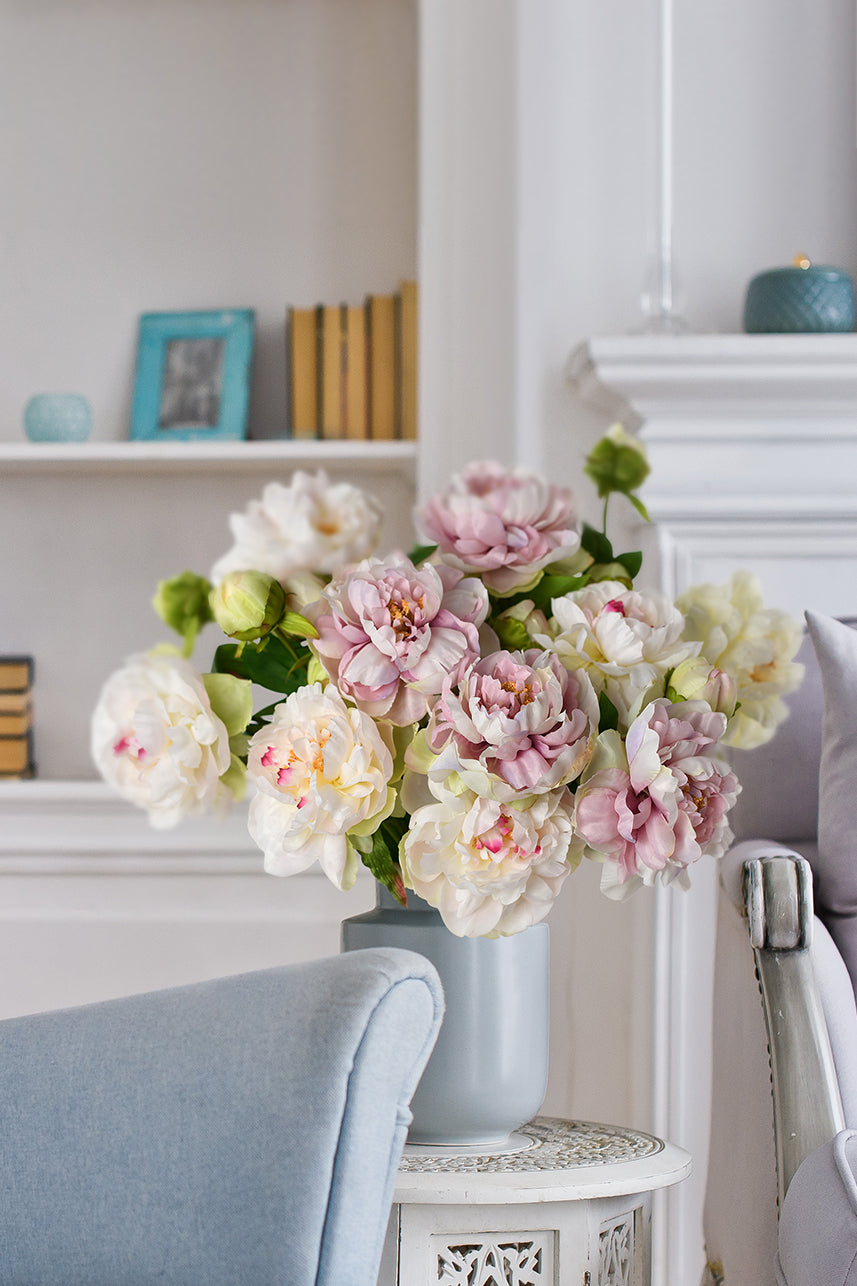 Artificial phoenix peonies are a popular choice for floral arrangements and can make a perfect floral arrangement or home centerpiece.