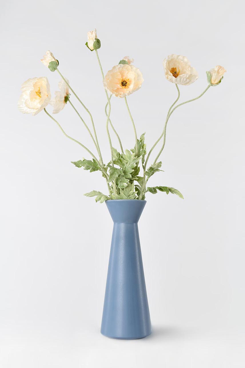 Faux Iceland poppy flowers in peach color with a long faux stem, perfect for creating beautiful vase arrangements or as decorative flowers.