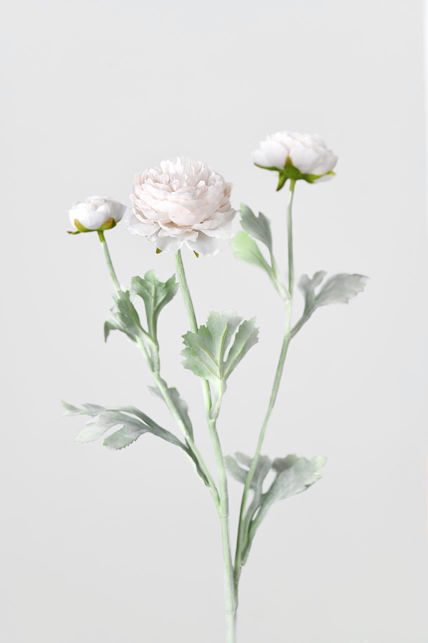 A detailed description of artificial Ranunculus flower in light pink featuring 3 realistic blooming flowers.